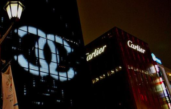  Linkedin publie le Top Companies des employeurs les plus prisés des Français.
