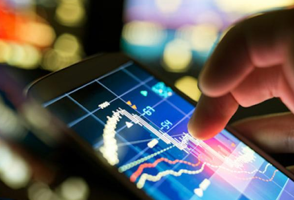  Qu’est-ce qui différencie une néo-banque d’une banque en ligne ?
