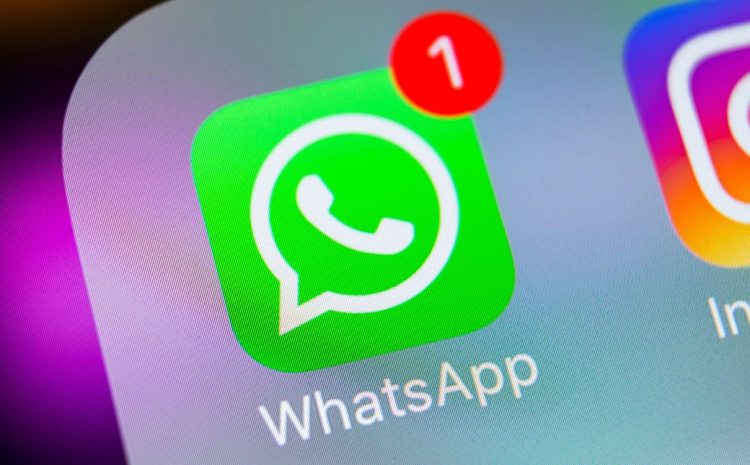  ETUDE PETERCONNECTS : WHATSAPP BOULEVERSE LA RELATION CLIENT !