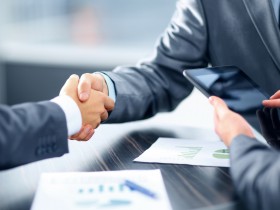  Le « Know Your Customer » au sein des banques : une réglementation stratégique pour la relation-client